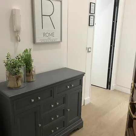 Ludovica's Luxury Apartment